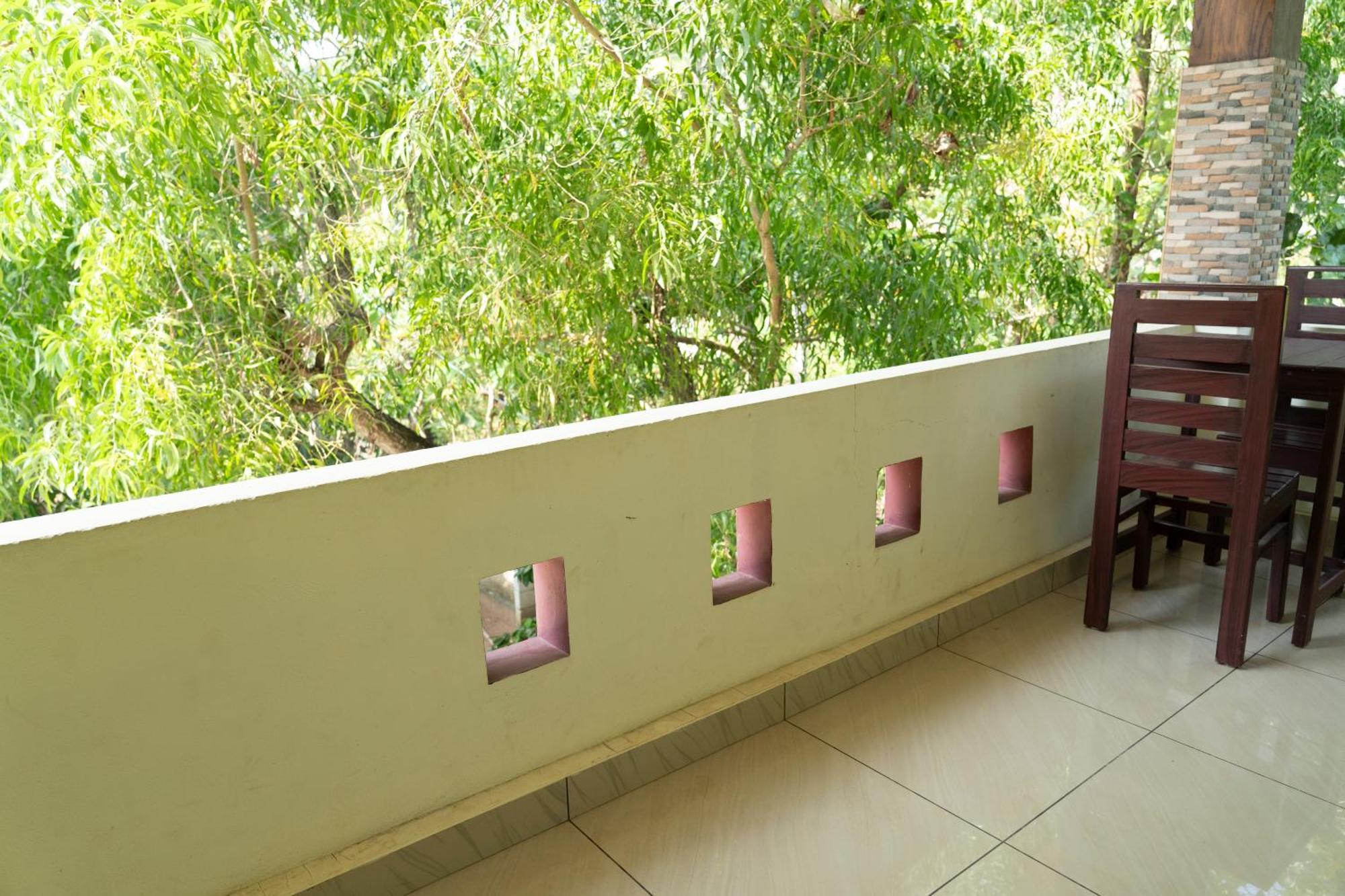 Cliff & Coral Hostel Varkala Exterior foto