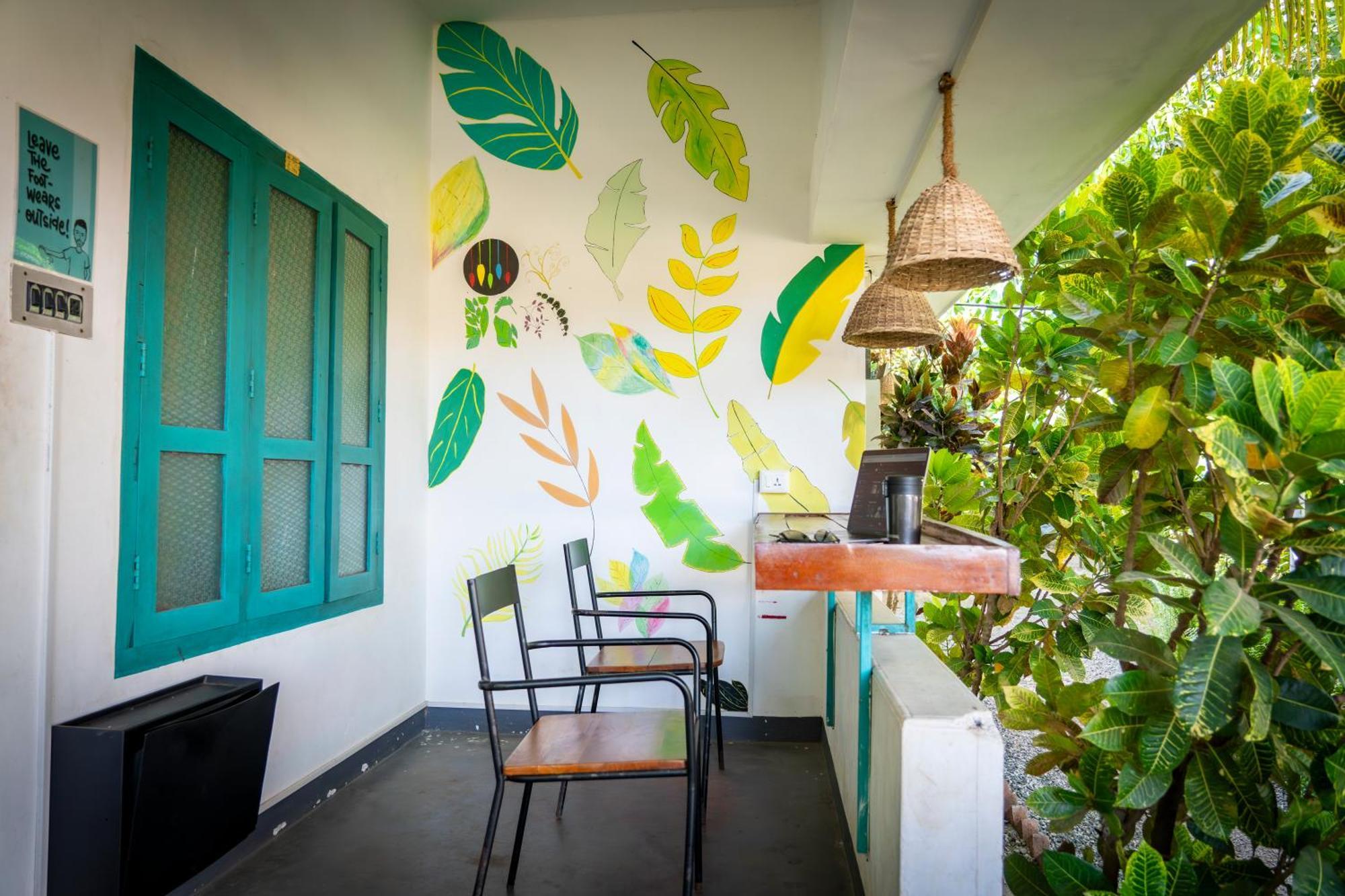 Cliff & Coral Hostel Varkala Exterior foto